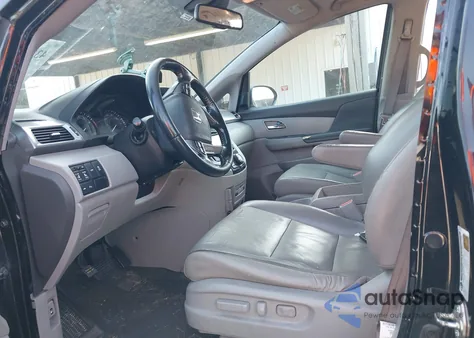 2016 Honda Odyssey Touring/Touring Elite из США, поврежденный, VIN 5FNRL5H93GB054841